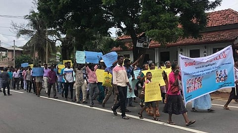சென்னை புழல் சிறையில் உள்ள இலங்கை மீனவர்களை விடுதலை செய்ய வலியுறுத்தி யாழ்ப்பாணத்தில் பேரணி, ஆர்ப்பாட்டம்