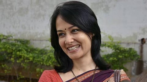 மீண்டும் வெள்ளித்திரையில் அமலா