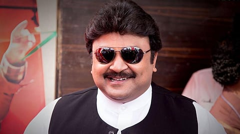 சிவாஜியின் அரசியல் பிரவேசம் தொடர்பான விமர்சனங்கள்: பிரபு அதிருப்தி