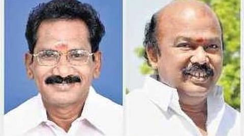 கவுன்சிலர் தேர்தலில் கூட போட்டியிட தயங்கும் ஆளும்கட்சி நிர்வாகிகள்﻿: ﻿குதிரை பேரத்துக்கு பயந்து பின் வாங்குகிறார்களா?﻿