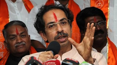 குடியுரிமை மசோதா: மக்களவையில் ஆதரித்த  சிவசேனா மாநிலங்களவையில் எதிர்க்க முடிவு