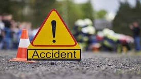 அண்ணா சாலை மன்றோ சிலை அருகே இருசக்கர வாகனங்கள் மோதல்: இரும்பு வியாபாரி உயிரிழப்பு 