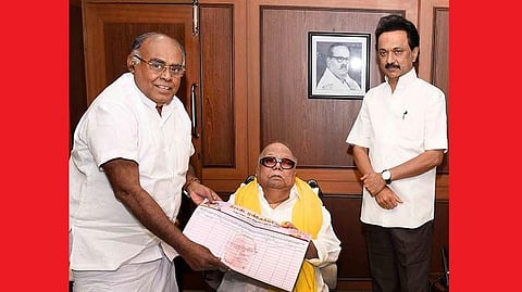 பழ.கருப்பையா திமுகவில் இருந்து விலகல்: 'ஒரு நாள் அறிக்கையுடன் போராட்டத்தை முடிக்கும் கட்சி' என கடும் விமர்சனம்