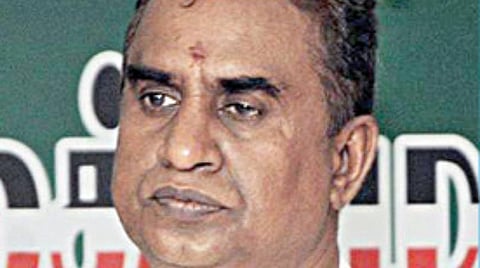 எஸ்.பி.வேலுமணி