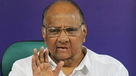 இஸ்லாமியர் அல்லாதவர்களுக்கு ஏன் குடியுரிமை தர வேண்டும்; தமிழர்களுக்கு கிடையாதா? - சரத் பவார் கேள்வி