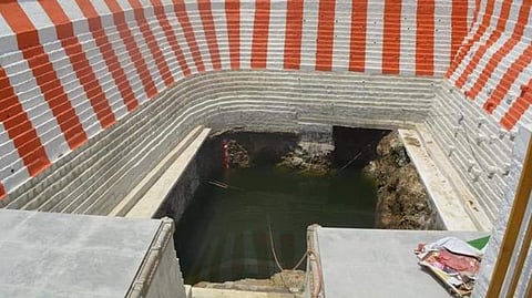 கடற்கரை, கோவில் குளங்களில் மூழ்கி ஏற்படும் உயிரிழப்புகளை தடுக்க என்ன நடவடிக்கை?- பதிலளிக்க அரசுக்கு உயர் நீதிமன்றம் இறுதிக்கெடு