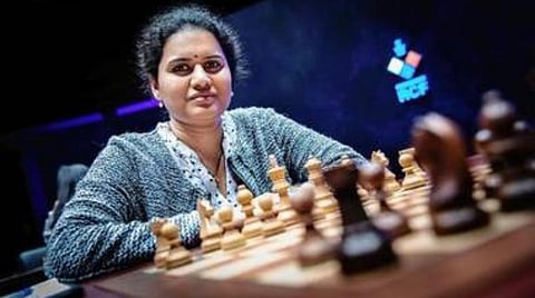 மகுடம் சூடிய ஹம்பி: வெற்றிகள் தொடரட்டும்!