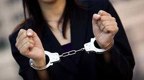 துபாயிலிருந்து கொகைன் கடத்தல்: இளம்பெண்ணுக்கு 10 ஆண்டுகள் சிறை: சென்னை நீதிமன்றம் தீர்ப்பு