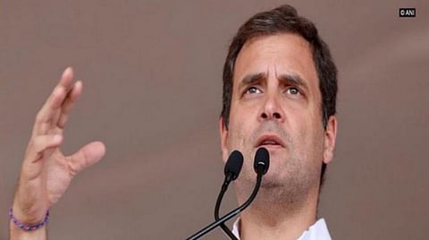 பொதுத்துறை நிறுவனங்களை பலவீனப்படுத்தி மோடியின் முதலாளித்துவ நண்பர்களிடம் விற்பனை செய்யும் நடவடிக்கை: ராகுல் காந்தி சாடல்