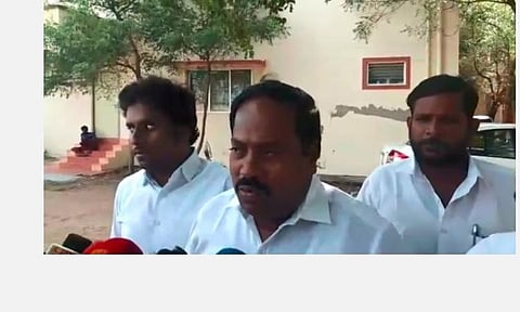 நிர்மலாதேவிக்காக ஆஜராகி வாதாடிய பசும்பொன் பாண்டியன் வழக்கிலிருந்து விலகல்: தீர்ப்பு எழுதப்பட்டு வழக்கு நடத்தப்படுவதாக குற்றச்சாட்டு