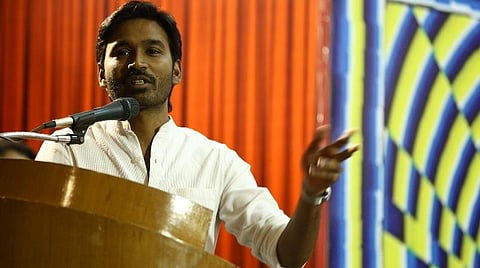 பாலு மகேந்திராவின் பதில், சகோதரர் வெற்றிமாறன், அம்மாவின் பேச்சு: 'அசுரன்' வெற்றி விழாவில் தனுஷ் நெகிழ்ச்சி