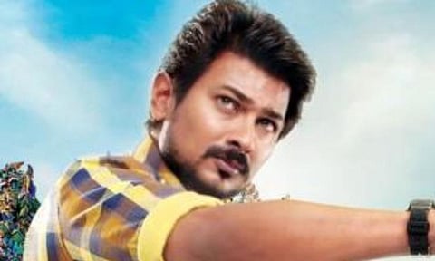 தைரியலட்சுமின்னா அம்மா; ‘தலைசுத்திருச்சு’ என நிற்கும் காரியக்காரர்: உதயநிதியின் வித்தியாசமான பொங்கல் வாழ்த்து