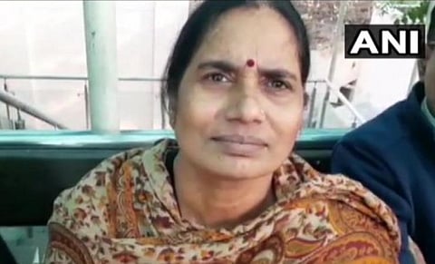 டெல்லி தேர்தல்: கேஜ்ரிவாலை எதிர்த்து நிர்பயா தாய் போட்டியா?