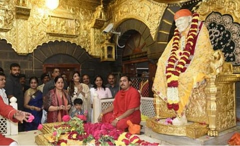 சாய்பாபா கோயில் சர்ச்சை; சீரடியில் நாளை முழுஅடைப்பு; கோயில் திறந்து இருக்கும் என அறிவிப்பு