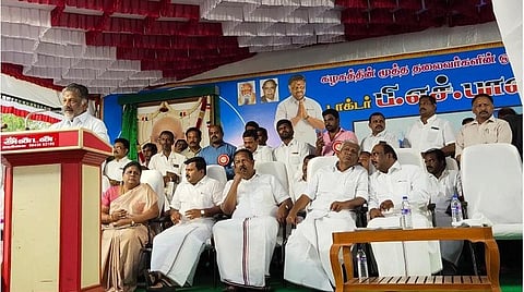 பி.எச்.பாண்டியனுக்கு சேரன்மகாதேவியில் நினைவு மண்டபம்: படத்திறப்பு விழாவில் துணை முதல்வர் உறுதி