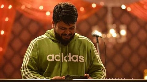 வெறுப்பாளர்களுக்கு வெற்றியின் மூலம் பதிலடியா? - ரசிகரின் கேள்விக்கு தமன் பதில்