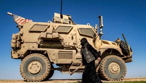சிரியாவின் எண்ணெய் வயல்களைக் கைப்பற்ற நினைத்த ரஷ்யப் படைகளைத் தடுத்த அமெரிக்கப் படை
