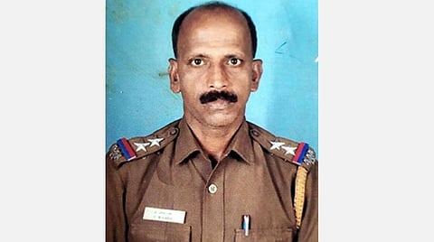 எஸ்.ஐ. வில்சனை சுட்டுக் கொல்ல குற்றவாளிகள் பயன்படுத்திய துப்பாக்கி சென்னையில் வாங்கப்பட்டதாக தகவல்- என்ஐஏ, கர்நாடக, தமிழக போலீஸார் தீவிர விசாரணை