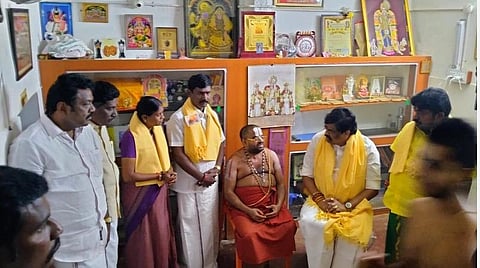 'சிறையிலிருந்து சசிகலா சீக்கிரம் வெளிவர வேண்டும் என்பதே எனது பிரார்த்தனை': அமைச்சர் ராஜேந்திர பாலாஜி பேட்டி