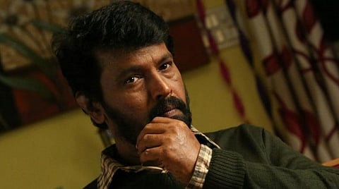 விமர்சனங்கள் நியாயமானவை அல்ல: 'ராஜாவுக்கு செக்' இயக்குநர் காட்டம்