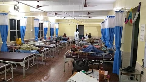 'இதுவும் கட்டிப்பிடி வைத்தியம் தான்; எங்களுக்கு எல்லோருமே ஜாகிர் தான்': மரண வலி தணிப்புச் சிகிச்சை மைய மருத்துவரின் அன்பும் அரவணைப்பும்!