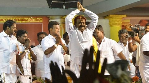 தேமுதிக தலைமை அலுவலகத்தில் 118 அடி உயர கொடி கம்பம்: விஜயகாந்த் 12-ம் தேதி கொடி ஏற்றுகிறார்