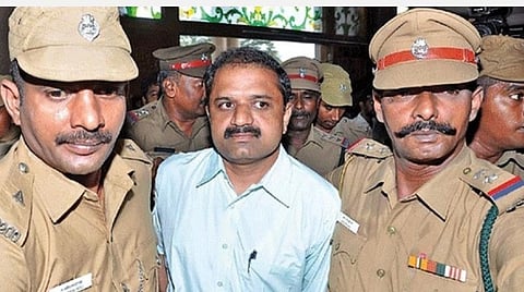 பேரறிவாளன் விடுதலை தொடர்பான ஆளுநரின் நிலை என்ன?- கேட்டுச்சொல்லுங்கள்: தமிழக அரசுக்கு உச்சநீதிமன்றம் உத்தரவு