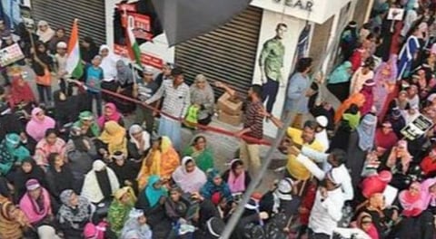 பழைய வண்ணாரப்பேட்டையில் நடைபெற்ற போராட்டம்