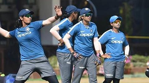 மேற்கிந்திய தீவுகளுக்கு எதிரான பயிற்சி கிரிக்கெட்: இந்திய மகளிர் அணி 2 ரன்களில் வெற்றி