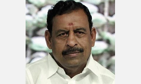 பயிர்க்காப்பீடு வழங்குவதில் தாமதம் ஏற்படுவது ஏன்?- அமைச்சர் ஓ.எஸ்.மணியன் விளக்கம்