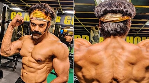 இணையத்தில் வைரலாகும் ஆர்யாவின் லுக்: பிரபலங்கள் வாழ்த்து