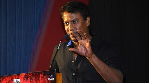 வெற்றிமாறன் குதி என்றால் குதித்துவிடுவேன்: சமுத்திரக்கனி