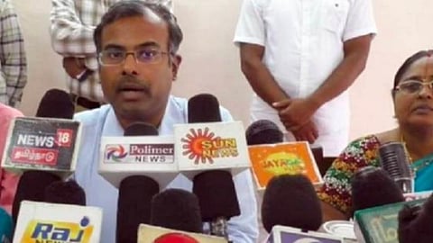 மஸ்கட் நாட்டில் தவிக்கும் 6 பேரை மீட்க வேண்டும்: தென்காசி ஆட்சியரிடம் குடும்பத்தினர் கோரிக்கை