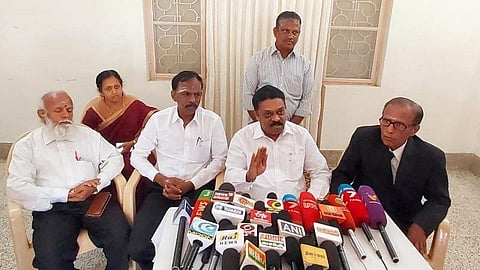 விசாரணை கமிஷன் வழக்கறிஞர் அருள் வடிவேல் முருகன்