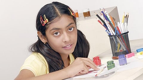 குழந்தையின் வெற்றி குறித்து சமூக ஊடகங்களில் பதிவிடாதீர்கள்!