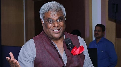 நெகிழ வைத்த அப்பா - மகள்: நடிகர் ஆஷிஷ் வித்யார்த்தி பகிர்வு