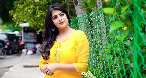 நானும் அந்தப் பிரச்சினையைச் சந்தித்தேன்: வரலட்சுமி சரத்குமார் 