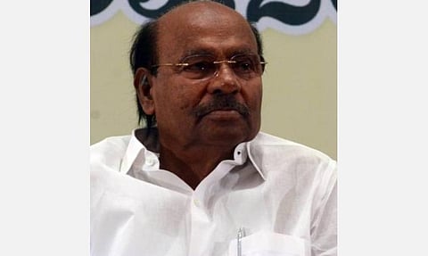 அதிமுக கூட்டணியில் தொடர்கிறோம்: ராமதாஸ் திட்டவட்டம்