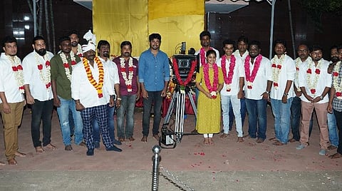 இயக்குநரான ராஜ்மோகன்: சிவகார்த்திகேயன் படப்பிடிப்பைத் தொடங்கி வைத்தார்
