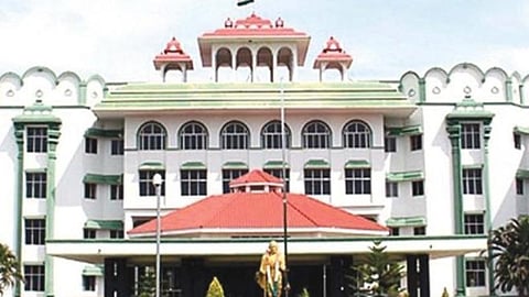 உசிலம்பட்டி அருகே மீன்பிடி திருவிழாவுக்கு அனுமதி கோரிய மனு தள்ளுபடி
