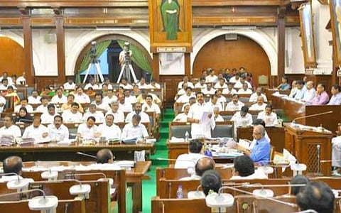 70 வயதுக்கு மேல் உள்ளவர்களை கரோனா வைரஸ் தாக்கும் என்பதால் அச்சப்படத்தேவை இல்லை: துரைமுருகனுக்கு கேள்விக்கு  முதல்வர் பழனிசாமி  நகைச்சுவை