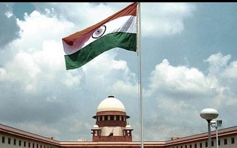 ம.பி.யில் நம்பிக்கை வாக்கெடுப்பு; ஜனநாயக படுகொலை நடப்பதாக உச்ச நீதிமன்றத்தில் காங்கிரஸ் வாதம்