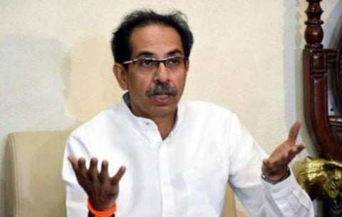 கரோனாவுக்கு எதிரான போர்; மக்கள் வீட்டை விட்டு வெளியே வர வேண்டாம்: உத்தவ் தாக்கரே அறிவுறுத்தல்