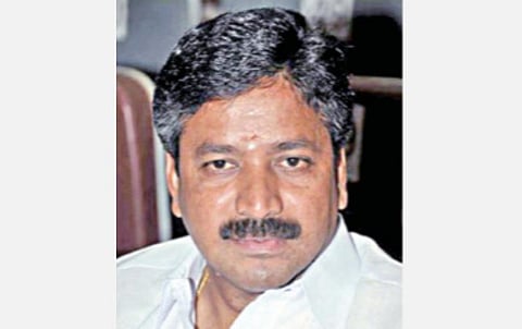 எத்தகைய நடவடிக்கையும் எடுப்போம் என்ற நிலையில் நீதிமன்ற வழக்காடு மொழியாக தமிழை அறிவிக்க தாமதம் ஏன்?- திமுக கேள்விக்கு அமைச்சர் சி.வி.சண்முகம் விளக்கம்