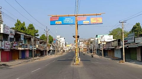 வெறிச்சோடிய திண்டுக்கல் மாவட்டம்: அதிகாலையில் திறக்கப்பட்ட கறிக்கடைகள்