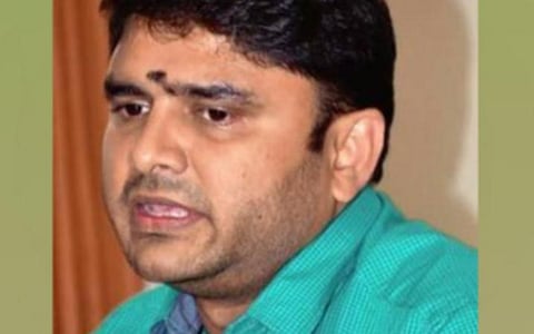 சென்னை மாநகராட்சி ஆணையர் பிரகாஷ்