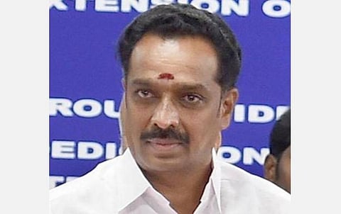முதல்வர் நிவாரண நிதிக்கு அரசுப் போக்குவரத்து பணியாளர்களின் ஒருநாள் ஊதியம் ரூ.14.10 கோடி வழங்கப்படும்: அமைச்சர் எம்.ஆர்.விஜயபாஸ்கர் தகவல்