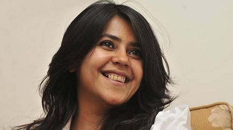 ஊரடங்கால் வாழ்வாதாரம் பாதிப்பு: தினக்கூலிப் பணியாளர்களுக்கு ஓராண்டு சம்பளத்தை வழங்கும் ஏக்தா கபூர்