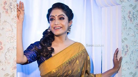சமூக வலைதளத்தில் அதிகரிக்கும் போலிக் கணக்குகள்: 'பிக் பாஸ்' அபிராமி காட்டம்