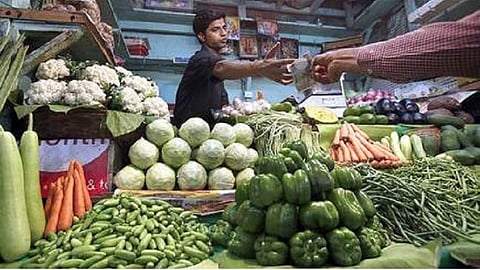 கரோனாவால் காய்கறி சாகுபடி குறையும் அபாயம்: விவசாயிகளுக்கு வழிகாட்டும் வேளாண் அறிவியல் நிலையம் 